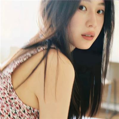 银发的阿基多